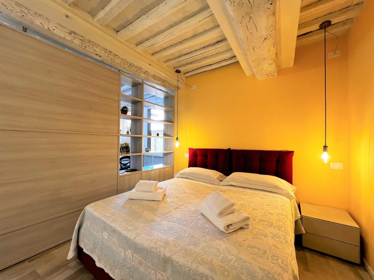 Casa Dany-At The Beginning Of The Main Street Siena Exterior foto